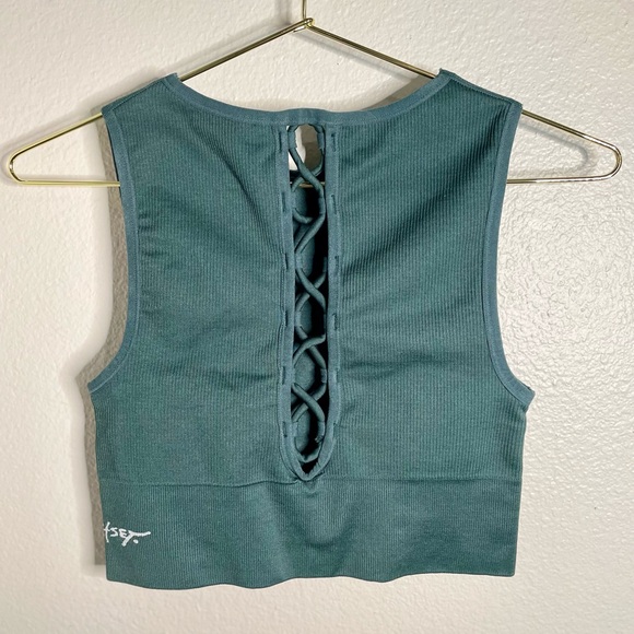 Betsey Johnson Performance Sports Tank - Picture 1 of 3